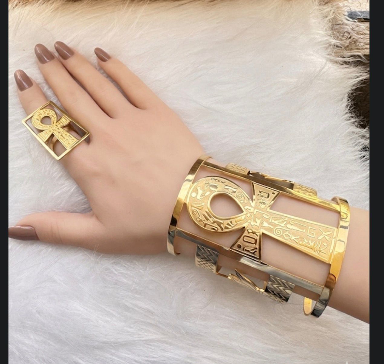 Royal Ankh Gold-Plated Brass Jewelry Set - Cuff Bracelet, Ring & Earrings - Image 4